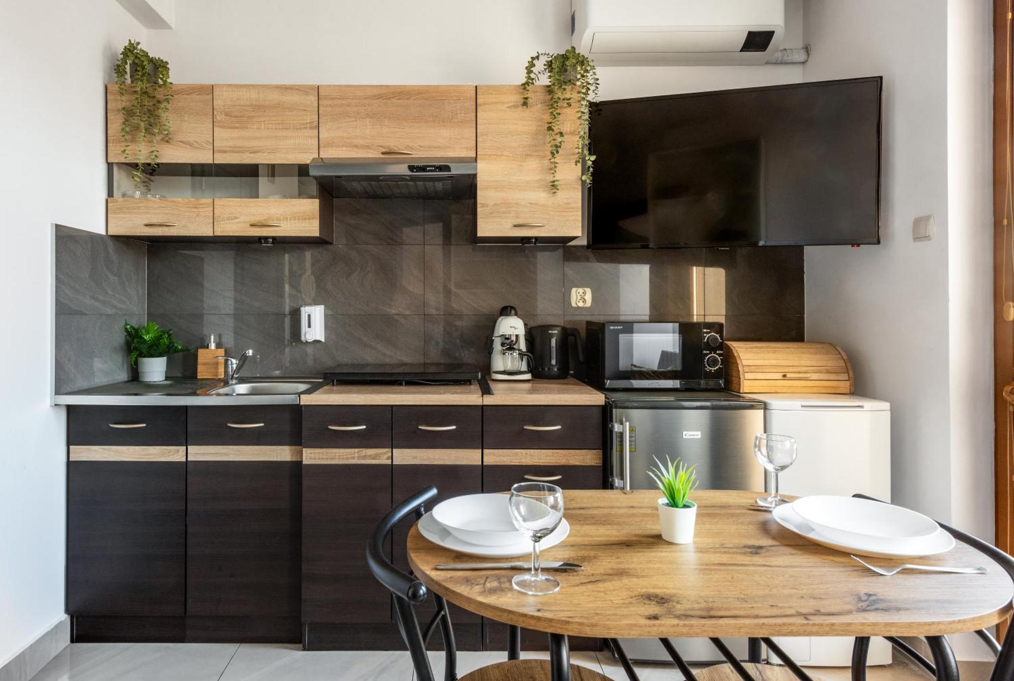 Charming With Air Conditioning For Couples In The Center Kraków