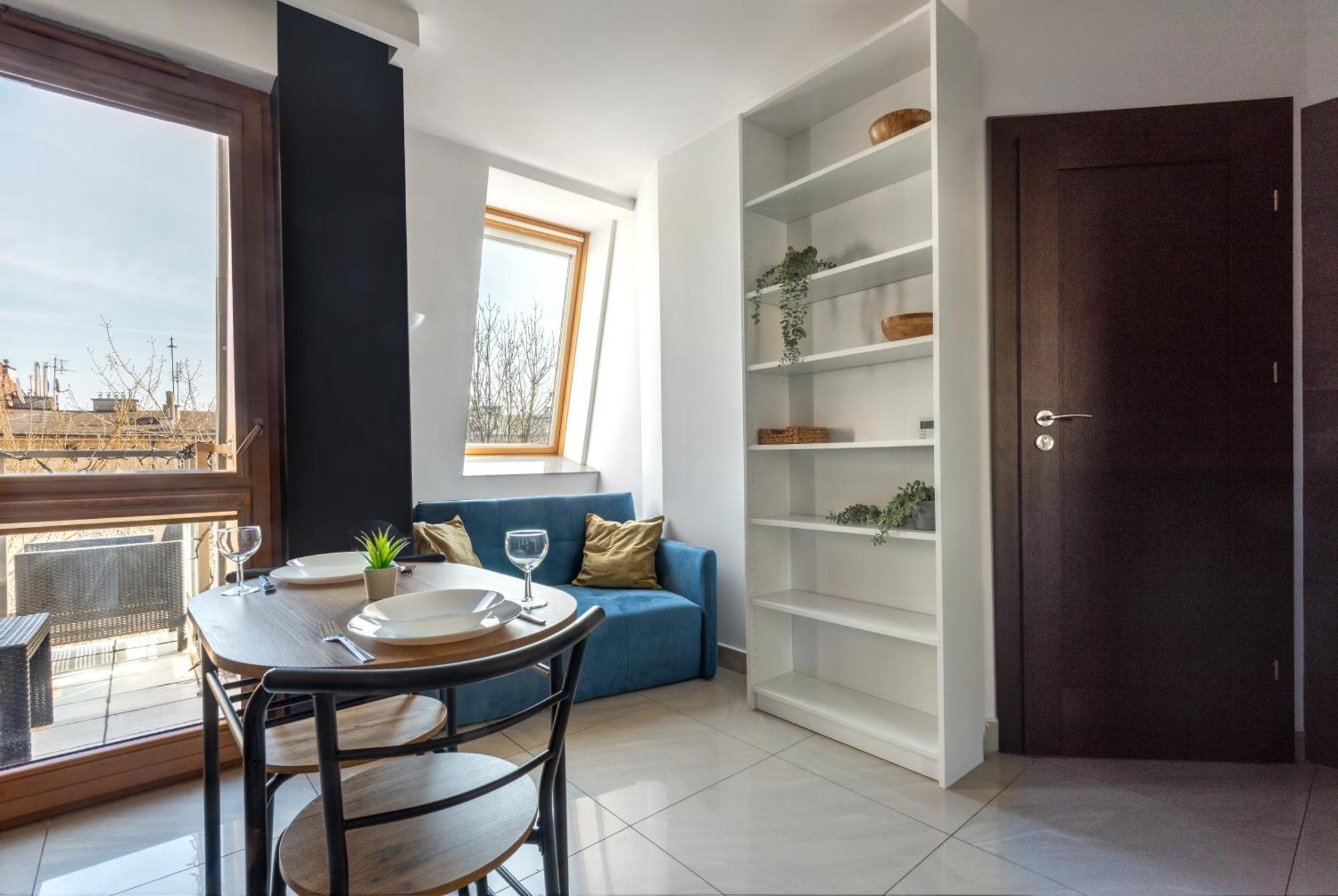 Charming With Air Conditioning For Couples In The Center Apartament